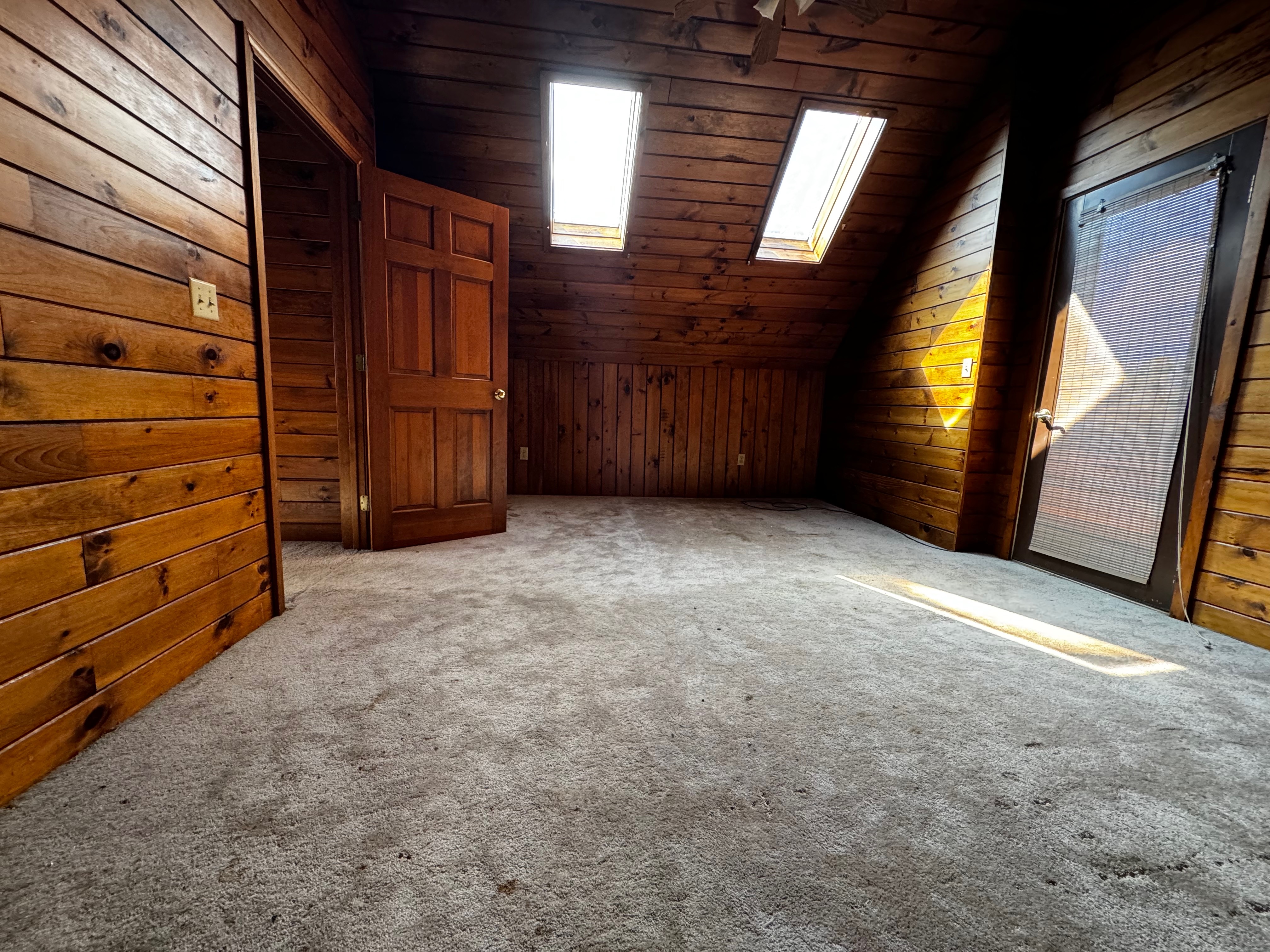 115 Somerset Ave 5